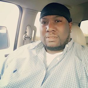 Meet your Posher, Larry